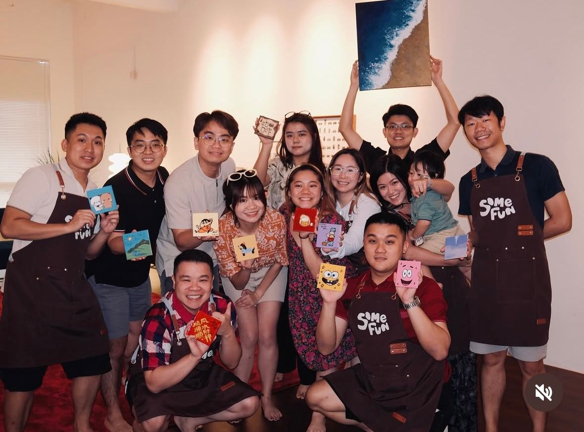 Colours on Clay: The Ceramic Tile Painting Experience