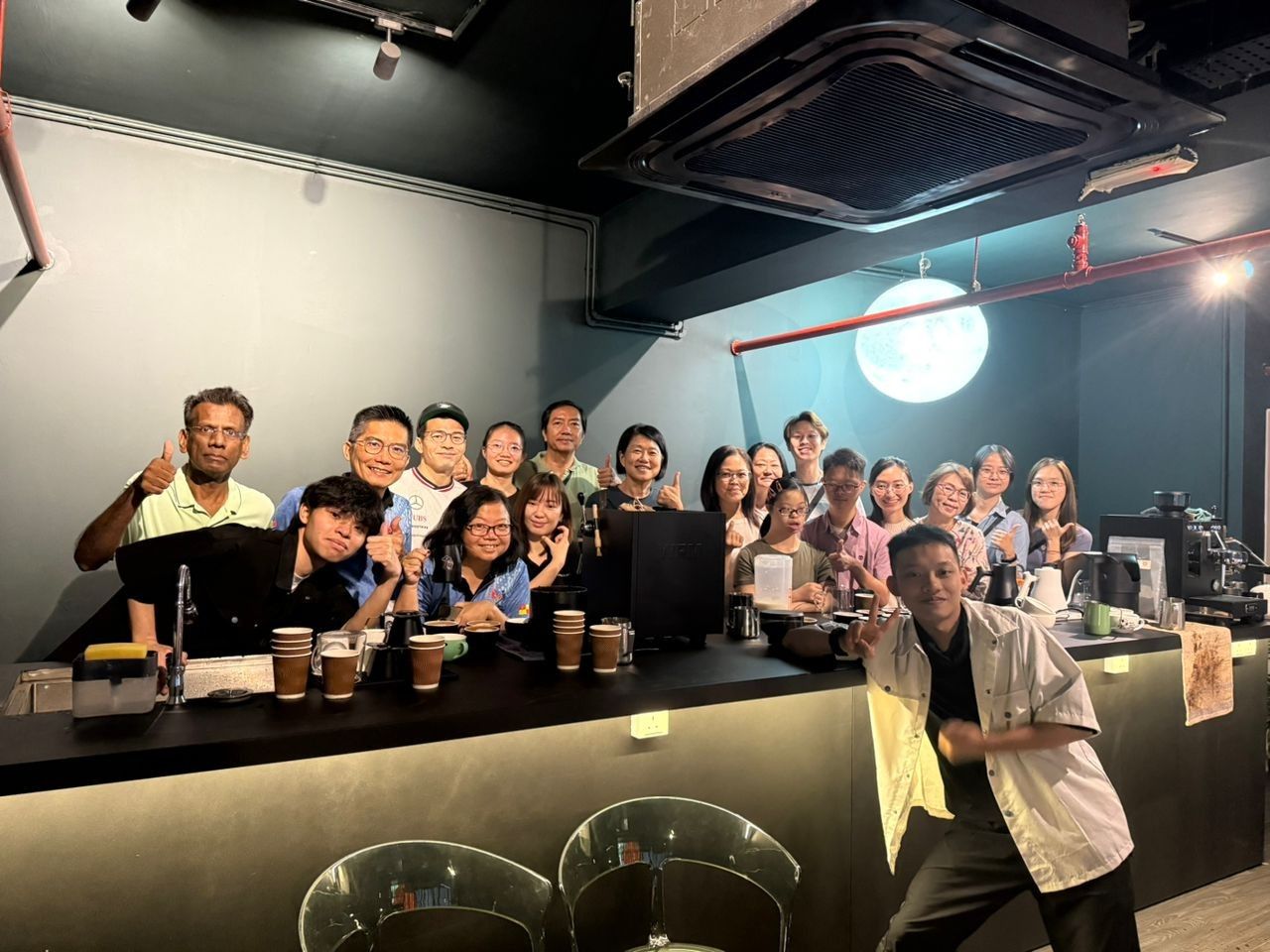 Discover Coffee Secrets: Roast, Taste & Latte Art