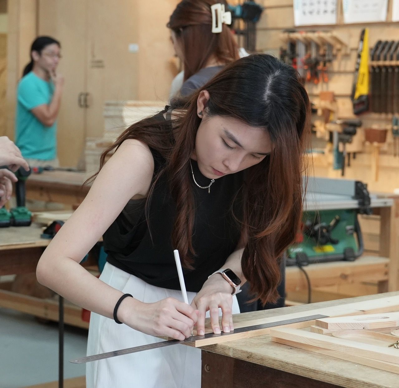 A Day as a Woodcraft Builder